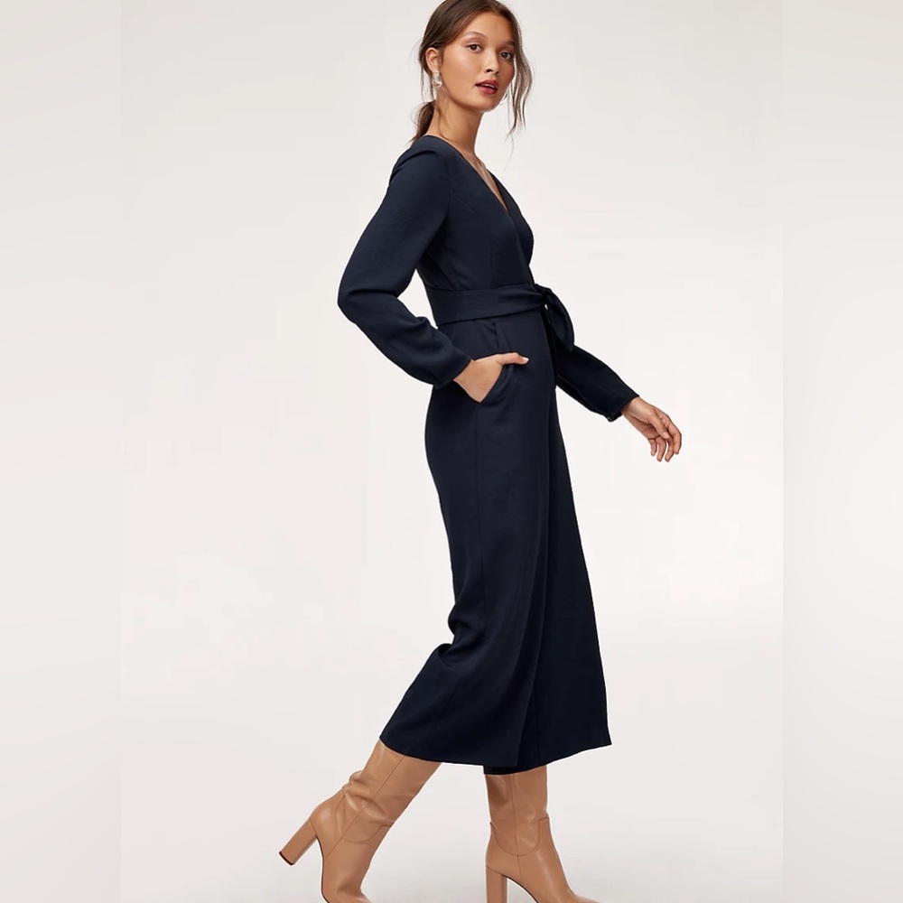 SOLD - Aritzia Wilfred | Ecoutement Jumpsuit | Navy | Size 4 - Picture 2 of 12